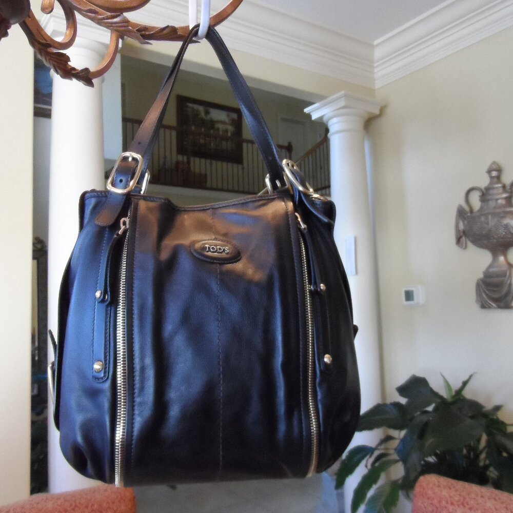 New Tod's Black Calf Leather Tote Handbag w/ Double Zipper Detail Large - Picture 1 of 16